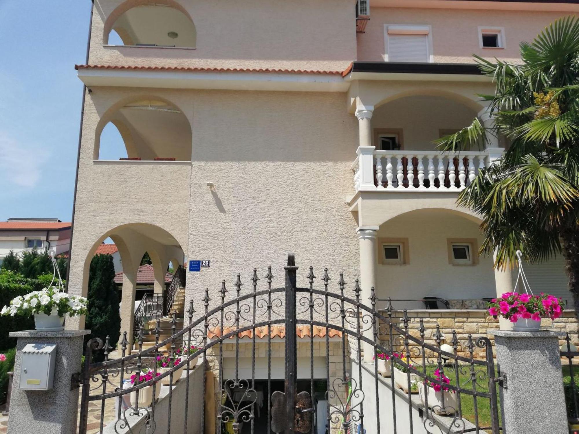 Apartments Rose Porec Exterior photo